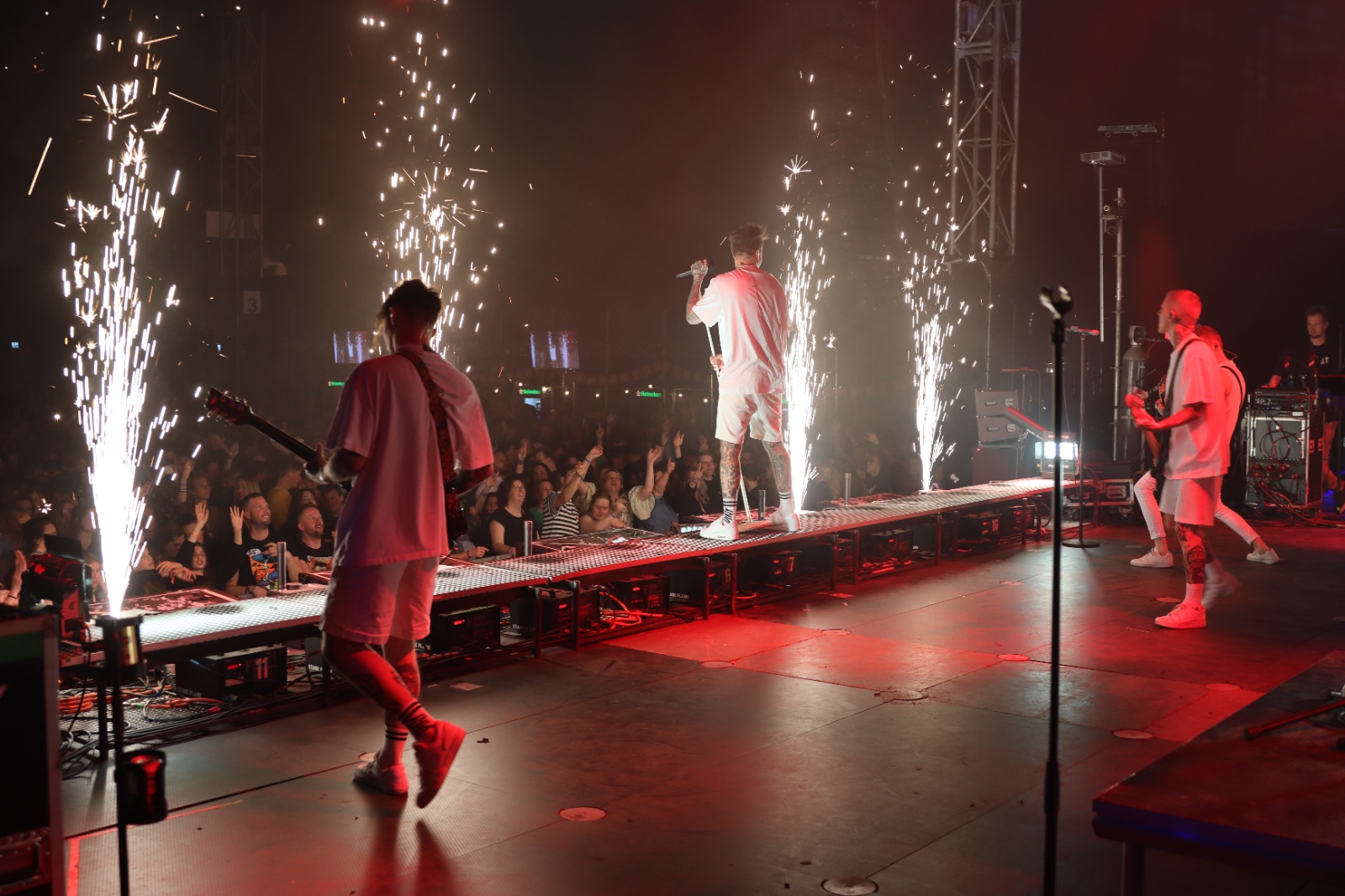 The Dirty Daddies     (23)